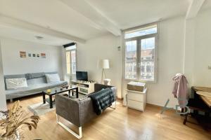 Picture of listing #330897836. Appartment for sale in Lille