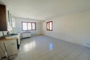 Thumbnail of property #330900453. Click for details