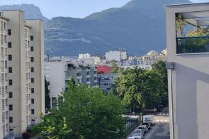 Picture of listing #330900821. Appartment for sale in Grenoble