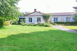 Picture of listing #330901335. House for sale in Chavagnes-les-Redoux