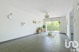 Picture of listing #330908358. Appartment for sale in Cenon
