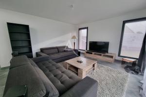 Picture of listing #330918410. Appartment for sale in Brissarthe