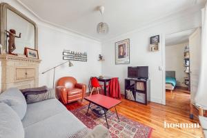 Picture of listing #330918790. Appartment for sale in Paris