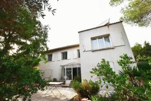 Picture of listing #330923438. House for sale in Nîmes