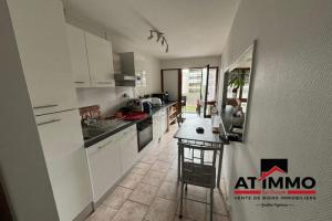 Picture of listing #330926156. Appartment for sale in Angoulême