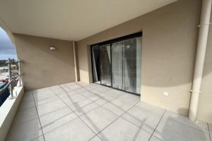 Thumbnail of property #330926918. Click for details