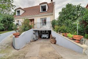 Picture of listing #330930544. Appartment for sale in Argenteuil