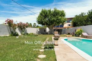 Picture of listing #330940180. House for sale in Marseille