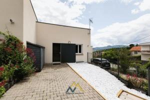 Picture of listing #330945008. House for sale in Clermont-Ferrand