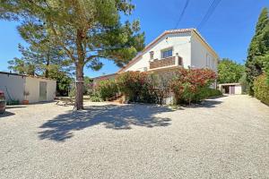 Picture of listing #330946554. House for sale in Cuges-les-Pins