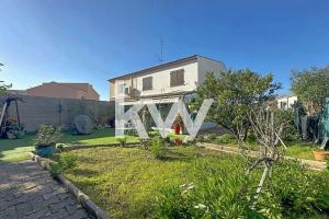 Picture of listing #330948323. House for sale in Saint-Raphaël