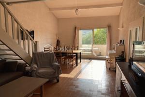 Picture of listing #330948816. Appartment for sale in Le Beausset