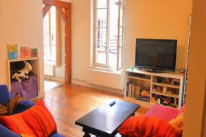 Picture of listing #330948897. Appartment for sale in Auxerre