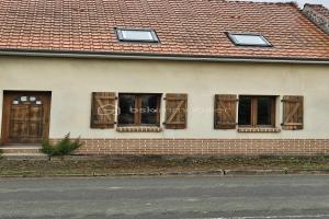 Picture of listing #330949349. House for sale in Frémontiers