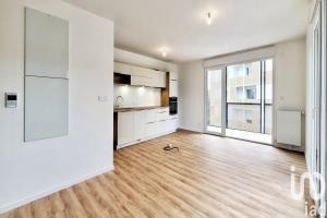Picture of listing #330962841. Appartment for sale in Vannes