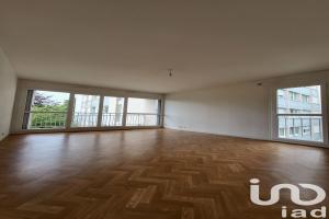 Picture of listing #330964751. Appartment for sale in Vélizy-Villacoublay