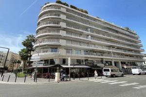Picture of listing #330975812. Appartment for sale in Nice