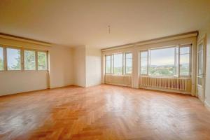 Picture of listing #330976052. Appartment for sale in Charbonnières-les-Bains