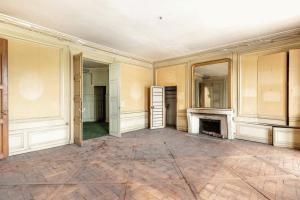 Picture of listing #330976780. Appartment for sale in Paris
