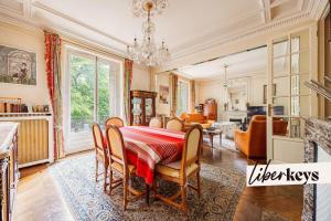 Picture of listing #330976925. Appartment for sale in Paris