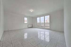 Thumbnail of property #330980708. Click for details