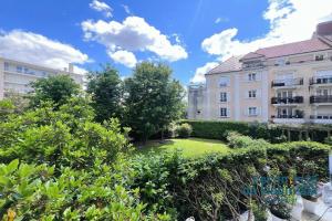 Picture of listing #330988556. Appartment for sale in Le Plessis-Robinson