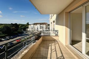 Picture of listing #330990835. Appartment for sale in Les Clayes-sous-Bois