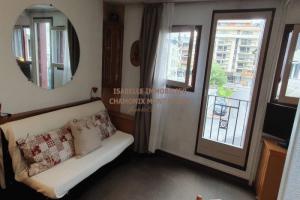 Picture of listing #330993765. Appartment for sale in Chamonix-Mont-Blanc