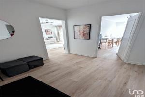 Picture of listing #330996146. Appartment for sale in Évry