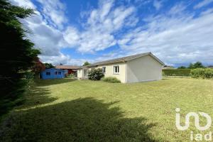 Thumbnail of property #330997165. Click for details