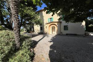 Picture of listing #331001949.  for sale in Grasse