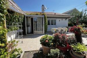Picture of listing #331003679. House for sale in Le Verdon-sur-Mer
