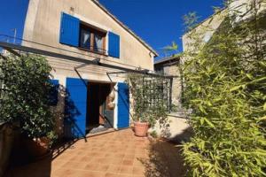Picture of listing #331004165. House for sale in Uzès