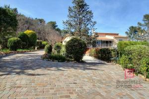 Picture of listing #331013453. House for sale in Trans-en-Provence