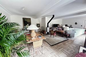 Picture of listing #331015293. Appartment for sale in Caudan