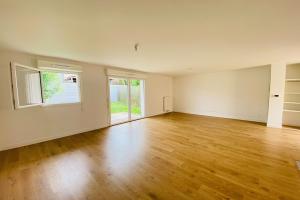 Picture of listing #331017771. Appartment for sale in Cenon