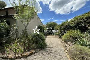 Picture of listing #331018187. House for sale in Salon-de-Provence