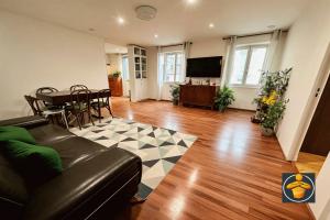 Picture of listing #331023052. Appartment for sale in Nice