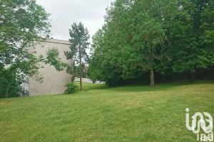 Thumbnail of property #331023419. Click for details