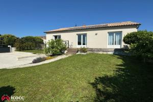 Picture of listing #331028391. House for sale in Sainte-Gemme-la-Plaine