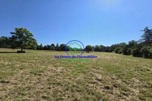 Picture of listing #331038098. Land for sale in Roquefort