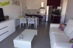Picture of listing #331038811. Appartment for sale in Paris