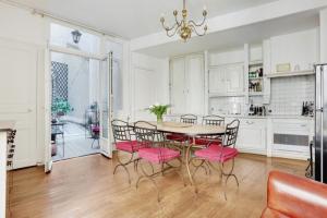 Picture of listing #331039007. Appartment for sale in Paris