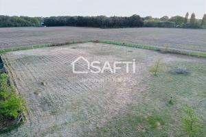 Picture of listing #331040652. Land for sale in Drefféac