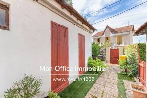 Picture of listing #331044812. Appartment for sale in Marseille