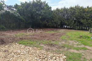 Picture of listing #331055927. Land for sale in Quimper