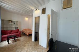 Picture of listing #331057747. Appartment for sale in Paris