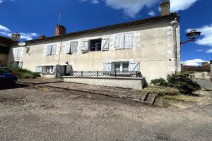 Picture of listing #331080731. Appartment for sale in Lurcy-le-Bourg