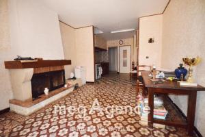 Picture of listing #331081465. House for sale in Villeneuve-lès-Béziers