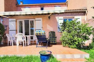 Picture of listing #331085957. Appartment for sale in Hyères